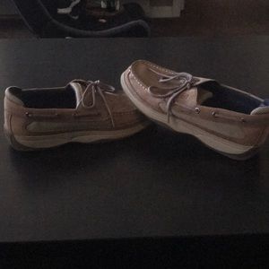Boys sperry shoes